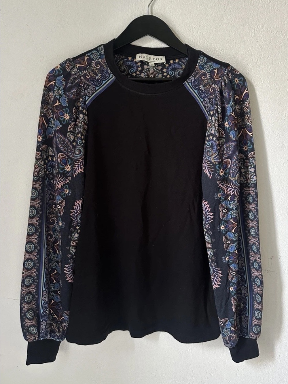 Hale Bob Women's XS Paisley Floral Raglan Sleeve Top Black Blue Boho Stretch